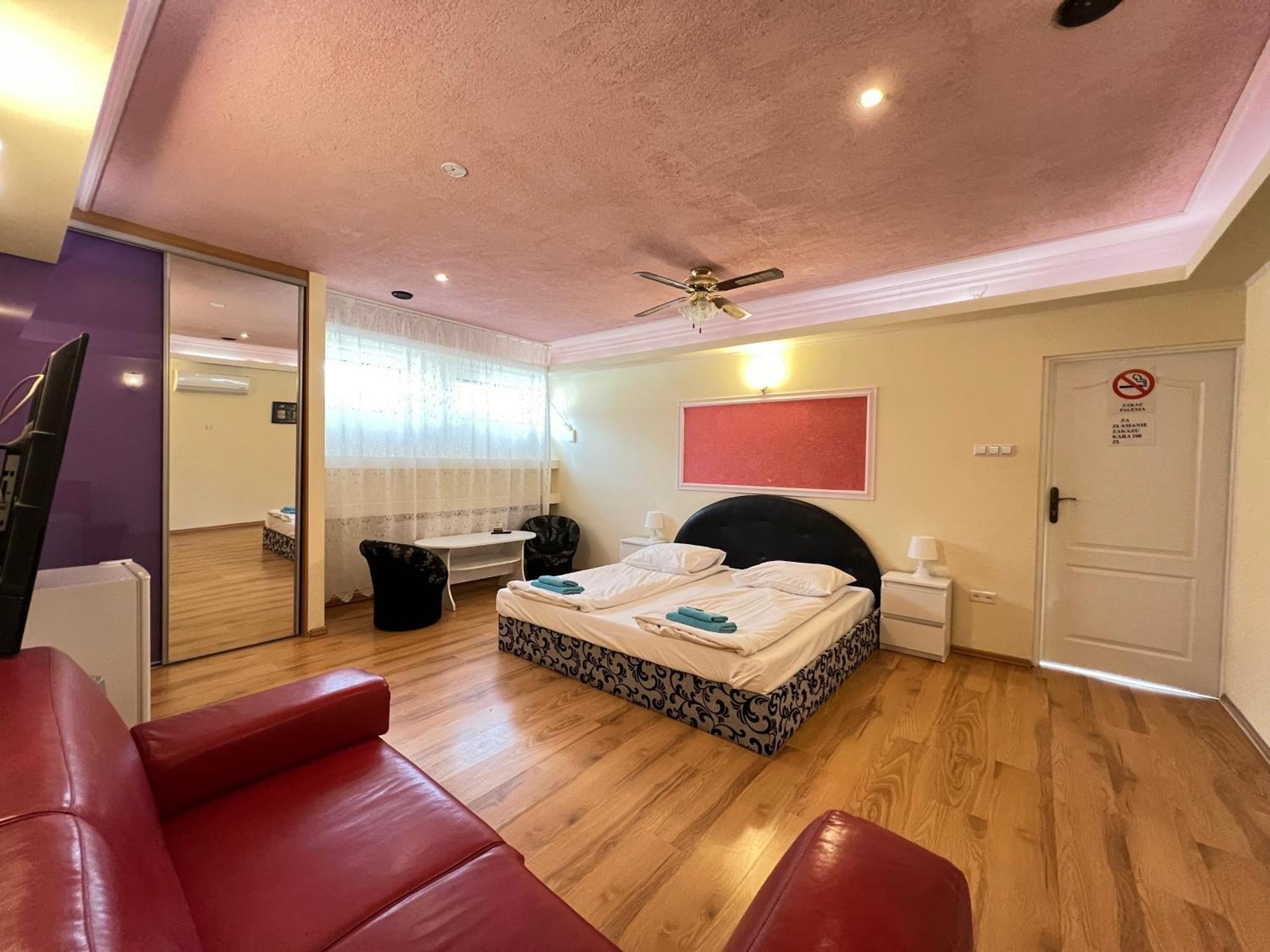 Etna - Hostel -Noclegi ז'שוב מראה חיצוני תמונה
