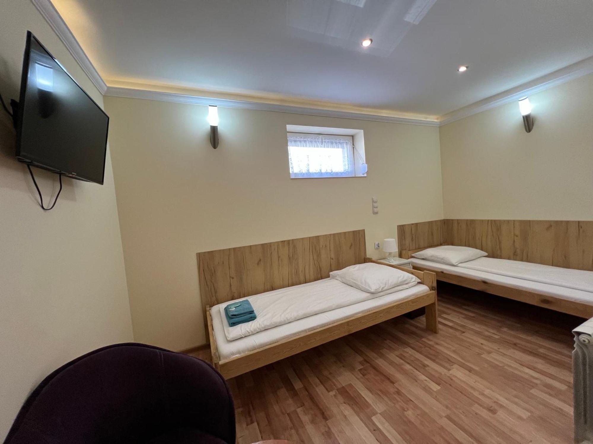 Etna - Hostel -Noclegi ז'שוב מראה חיצוני תמונה