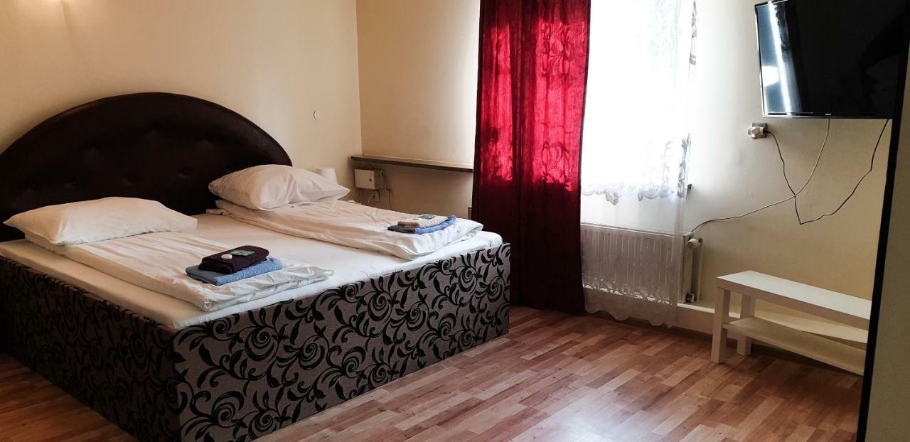 Etna - Hostel -Noclegi ז'שוב מראה חיצוני תמונה